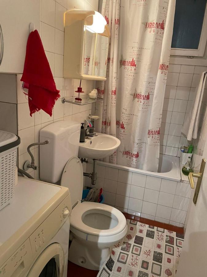 Feel Like Home Sarajevo Exteriör bild