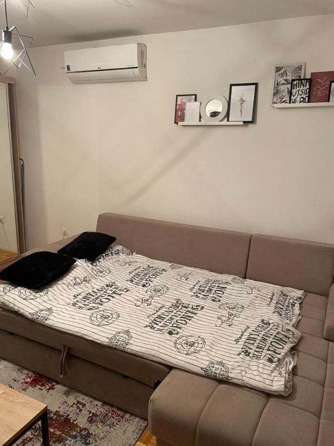Feel Like Home Sarajevo Exteriör bild